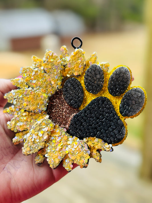 Sunflower paw print